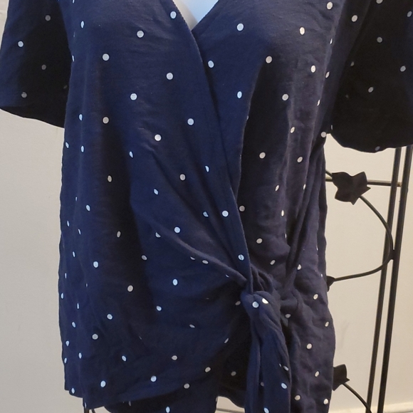 Old Navy Polka-dot wrap top - Picture 2 of 4